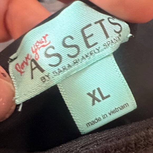 Spanx Love My Assets Colorblock Halter Swimsuit – Black & Blue – Size XL - Picture 7 of 12